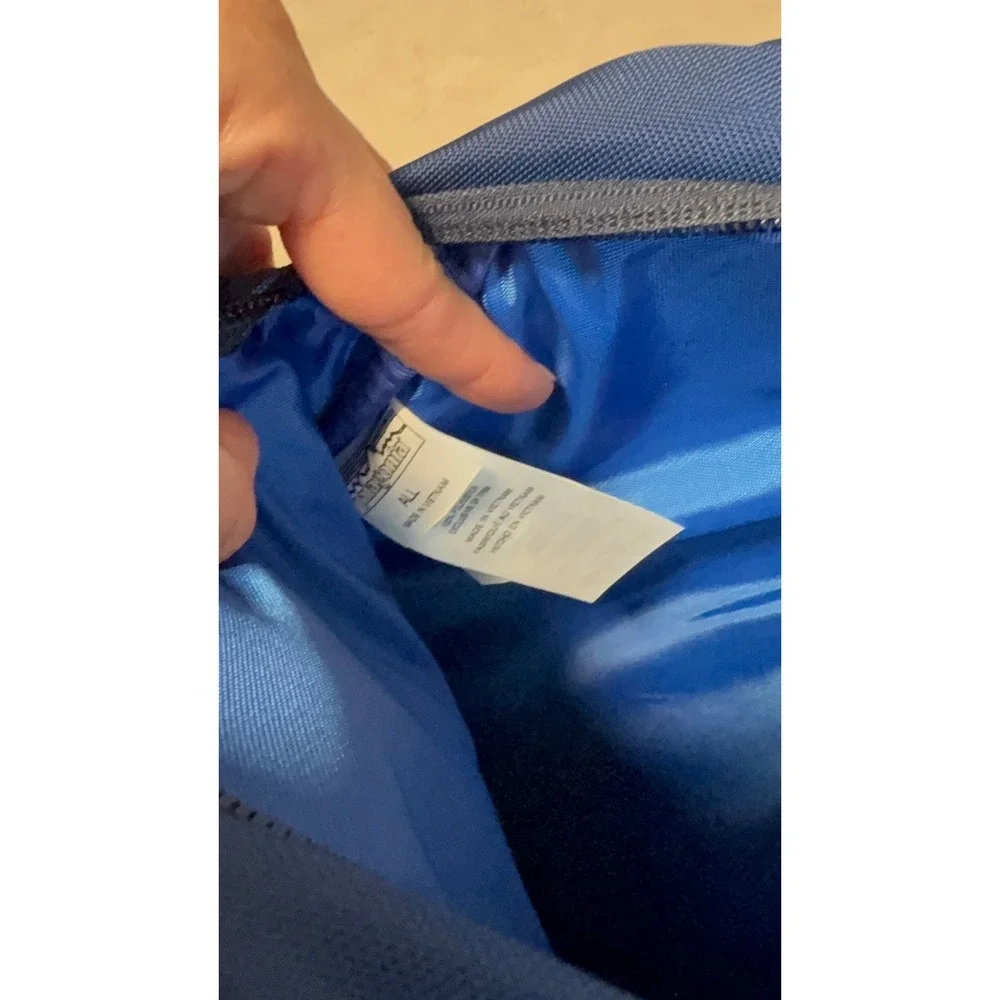 Patagonia Outdoors Chacabuco 30L Backpack Unisex Blue size 30L Bungee Cord